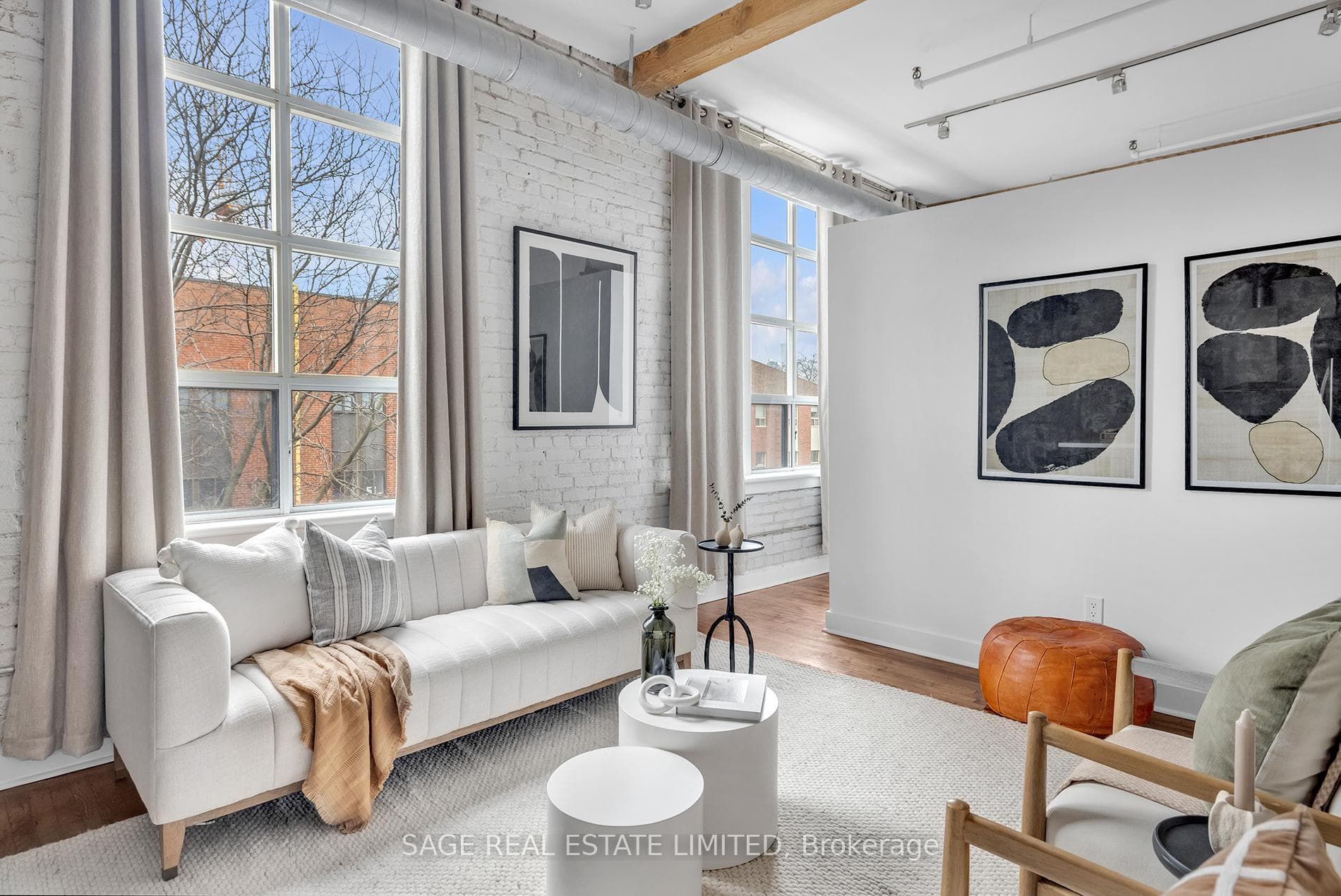 426 Queen Street Unit 303, Toronto C08