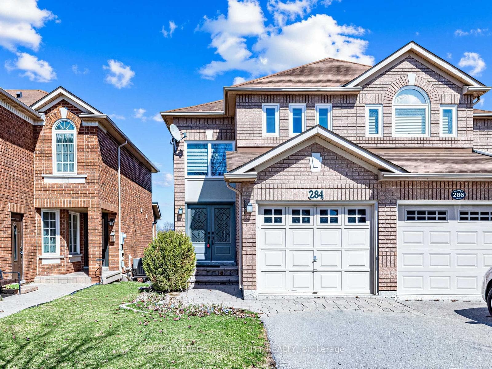 284 Pinnacle Trail, Aurora, ON L4G 7G2 - Photo 1