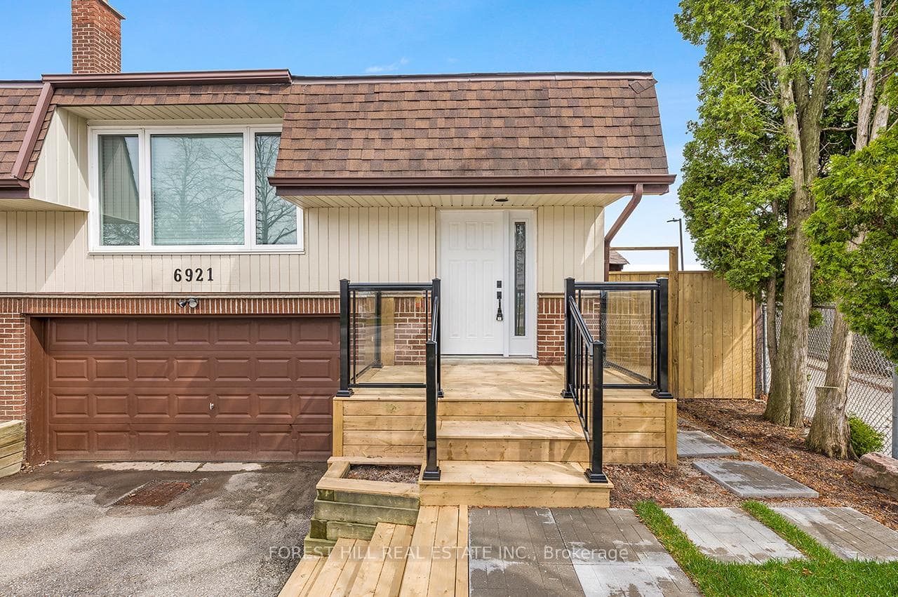6921 Avila Road, Mississauga, ON L5N 1R9 - Photo 1