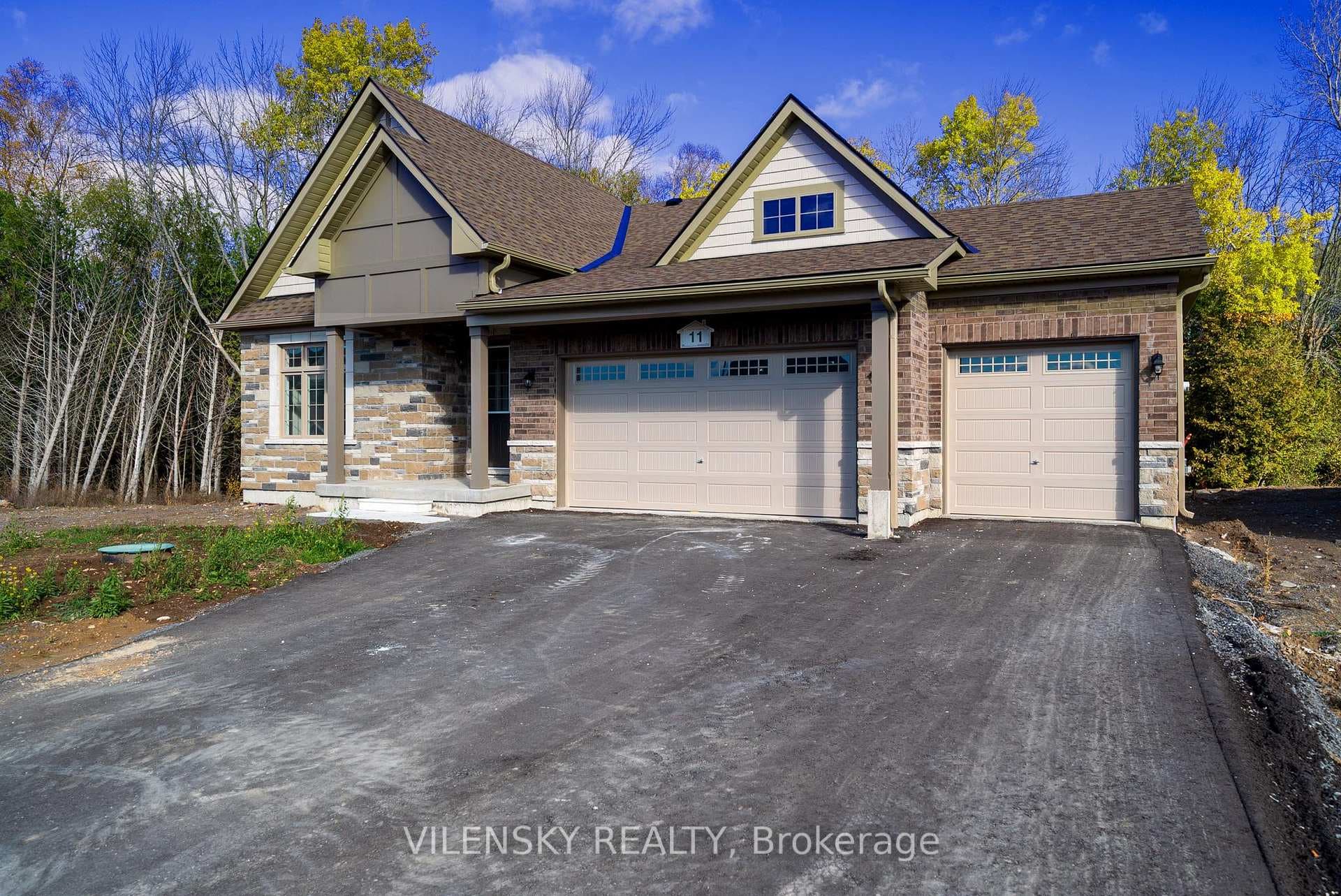 11 East Vista Terrace, Quinte West