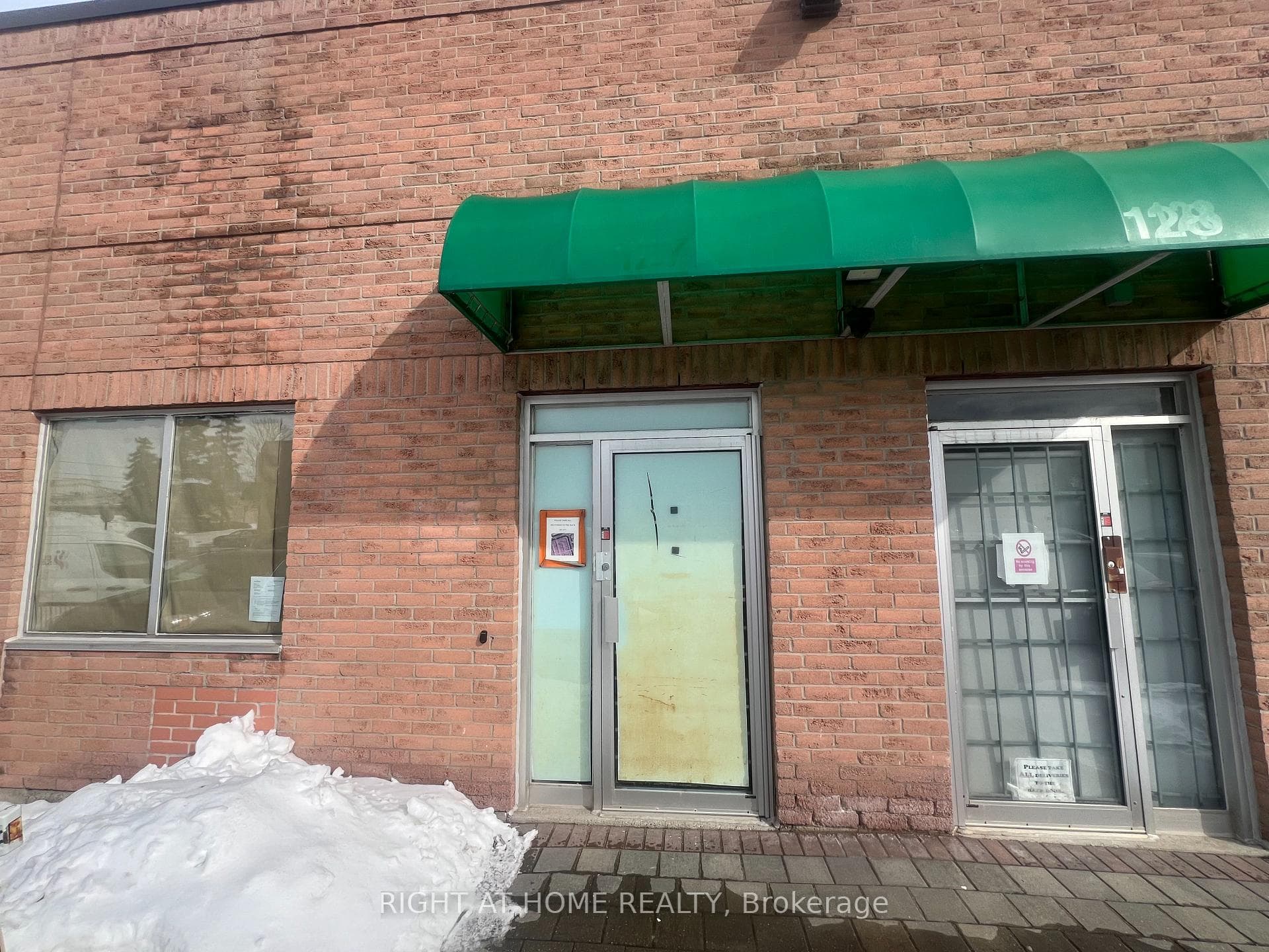 1895 Clements Road Unit 127, Pickering, ON L1W 3V5 - Photo 1