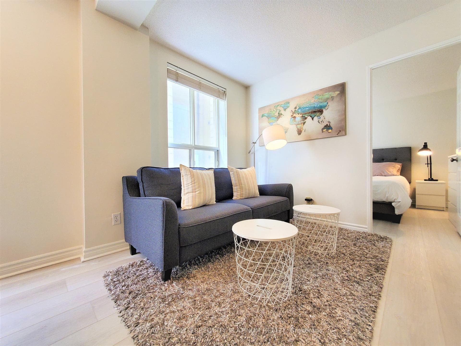 80 Charles Street Unit 406, Toronto C08