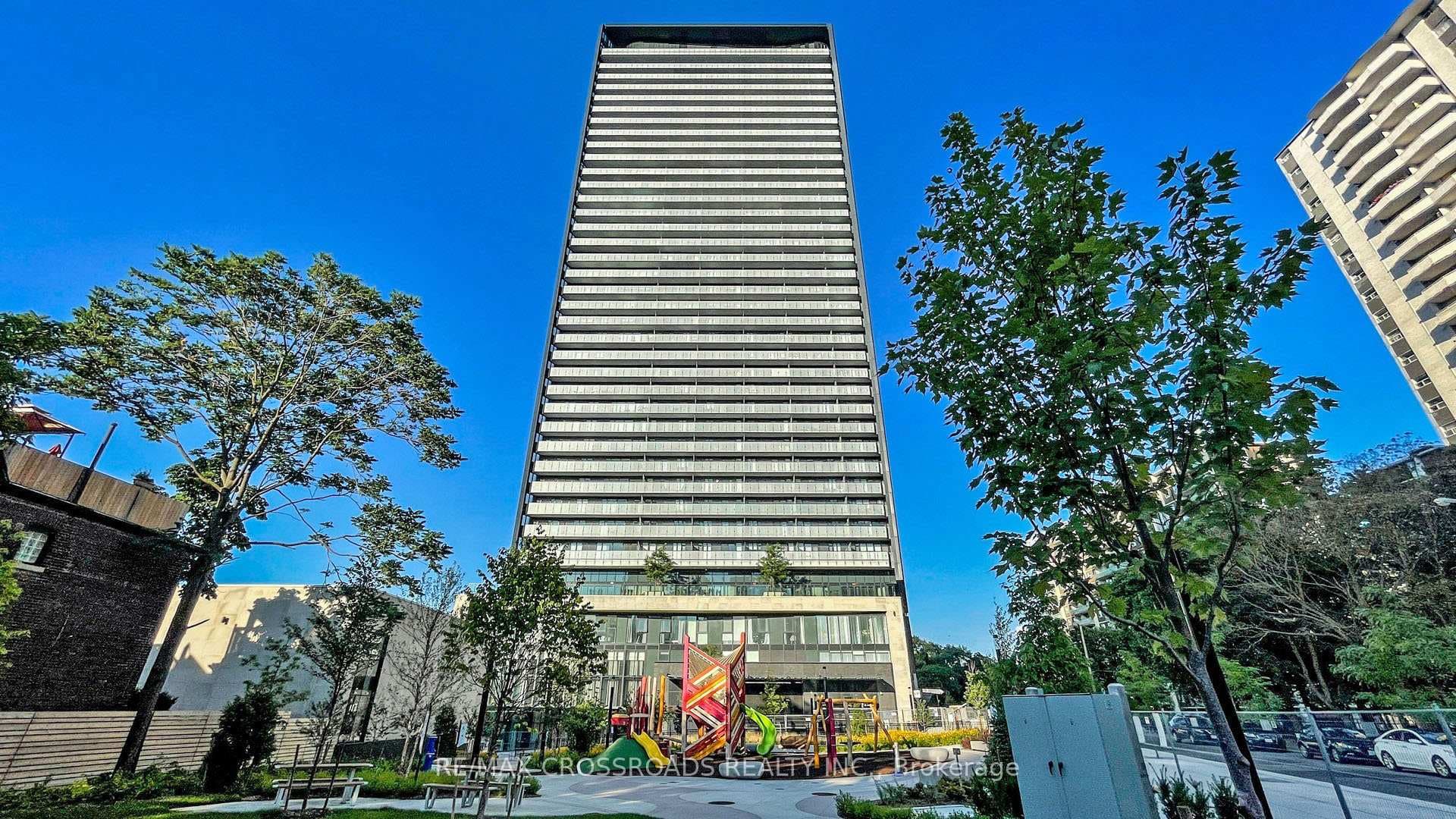 575 Bloor Street Unit 305, Regent Park / Cabbagetown / St. James Town, ON M4W 0B2 - Photo 1