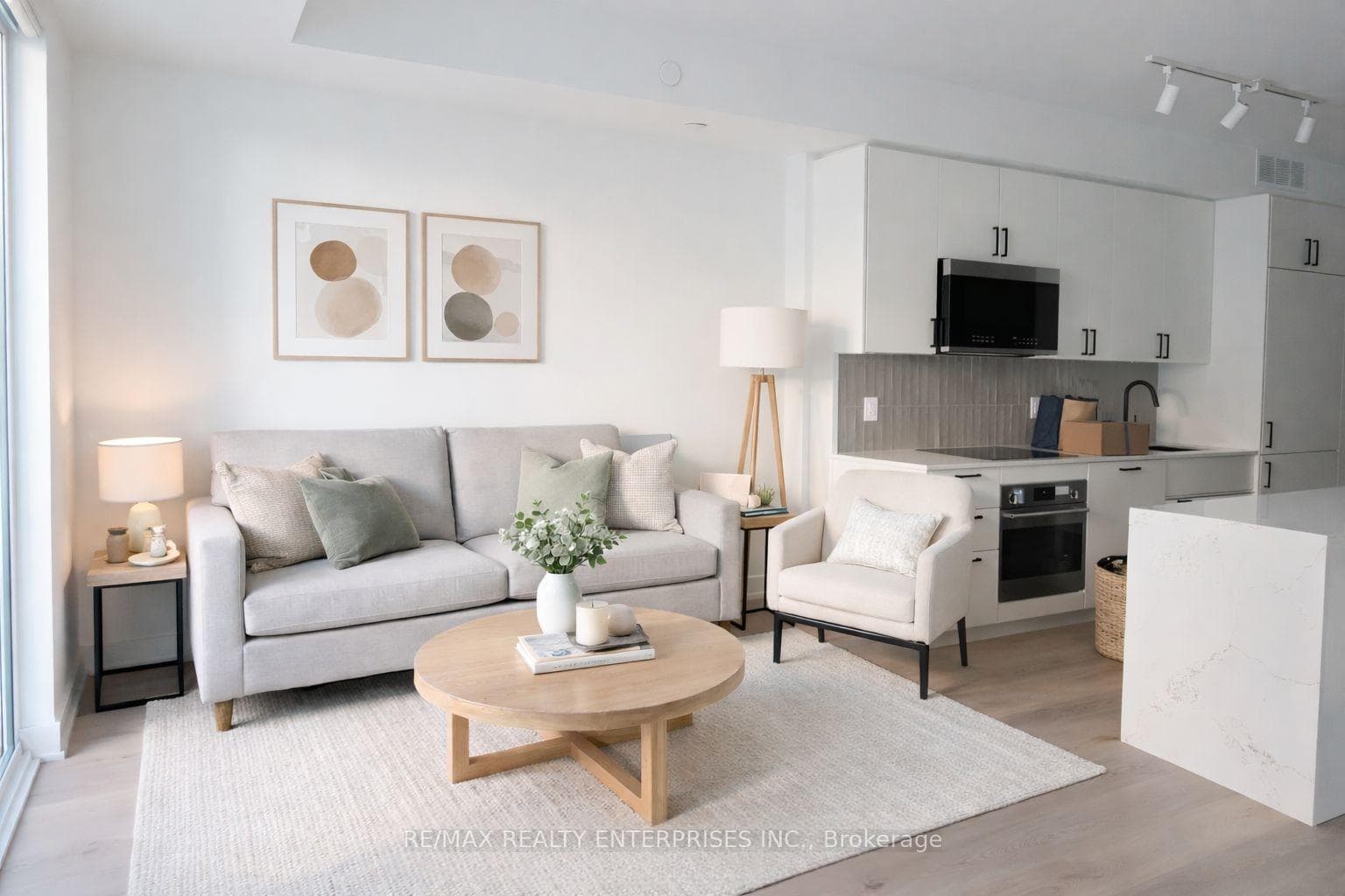 1660 Bloor Street Unit 303, Bloor West Village / Swansea, ON M6P 0C6 - Photo 1
