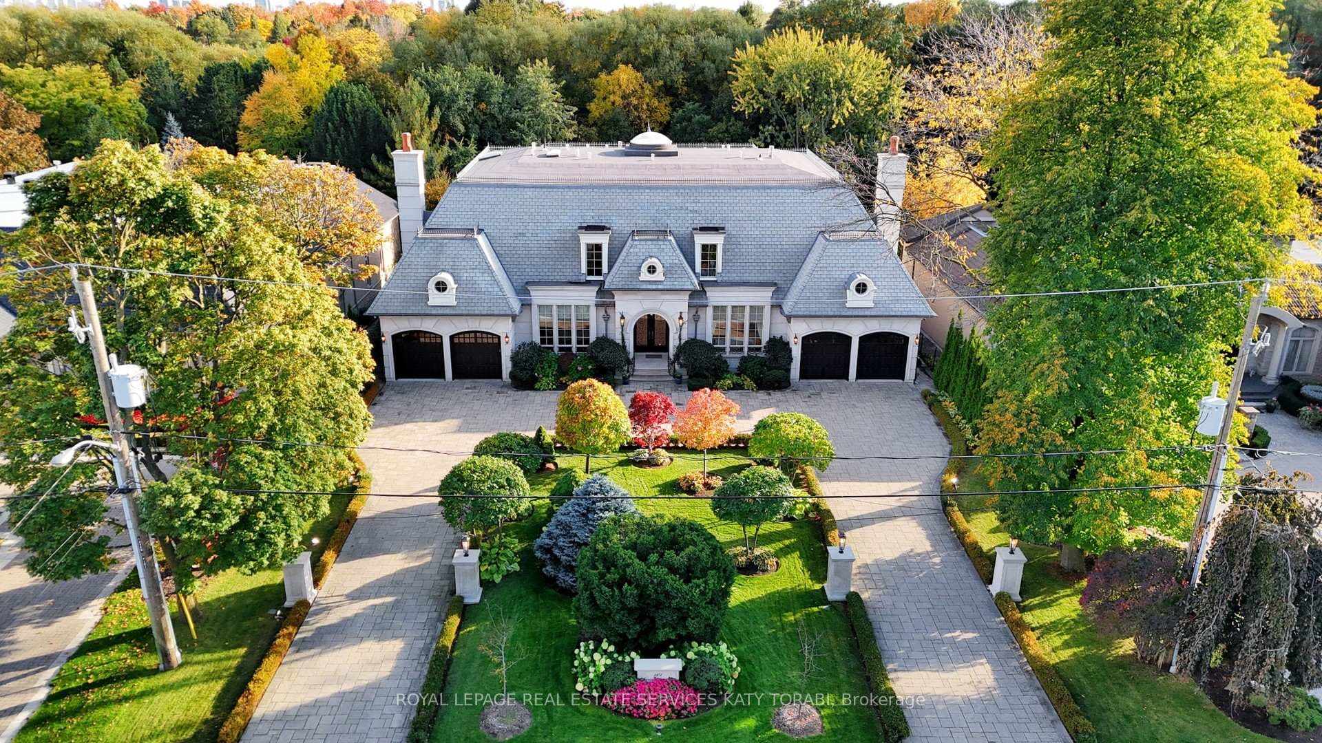 101 Forest Heights Boulevard, Toronto C12