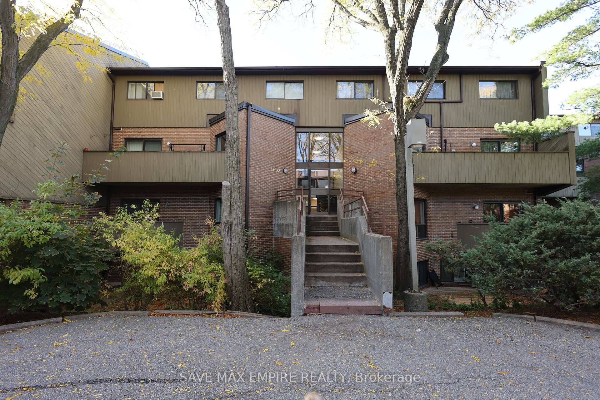 2035 South Millway N/A Unit 27, Mississauga, ON L5L 1R8 - Photo 1