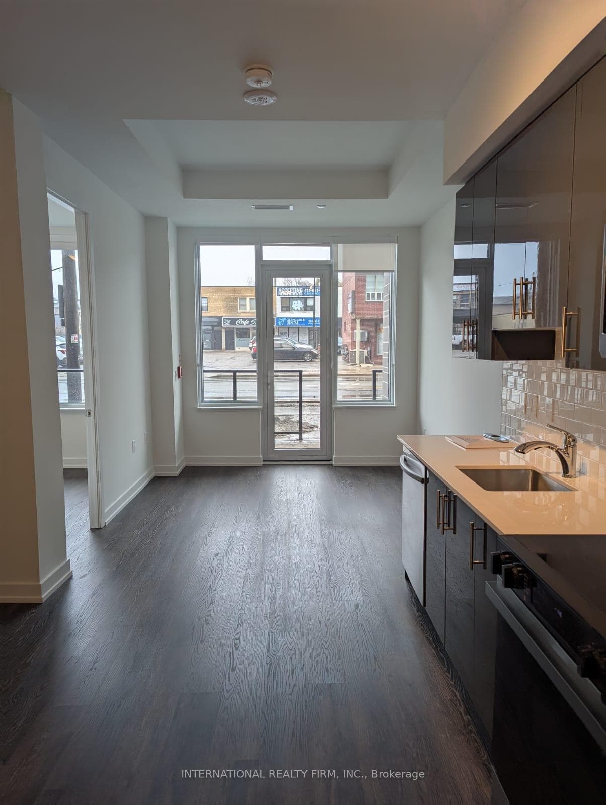 556 MARLEE Avenue Unit 102, York / Weston, ON M6B 0B1 - Photo 1