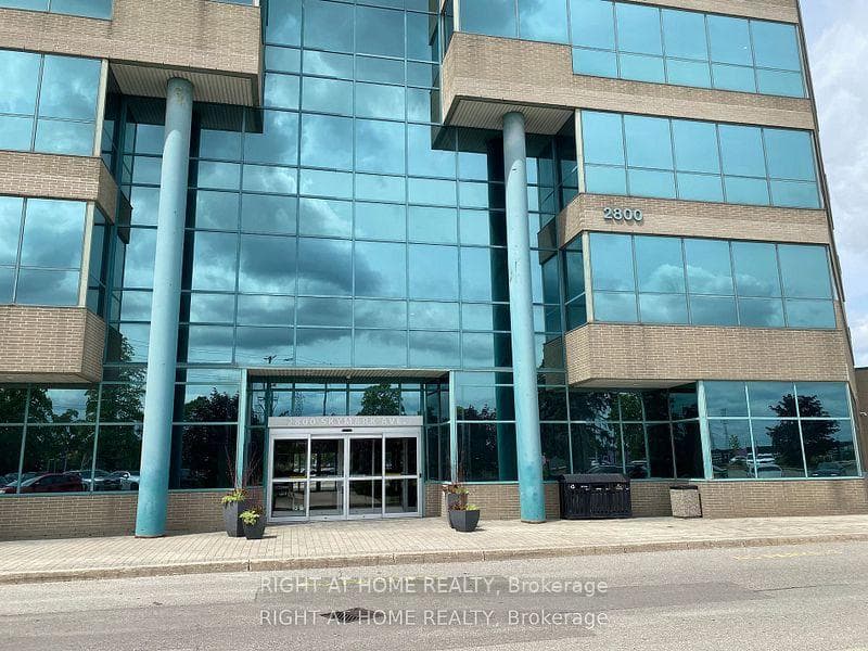 2800 Skymark Avenue Unit 32, Mississauga, ON L4W 5A6 - Photo 1