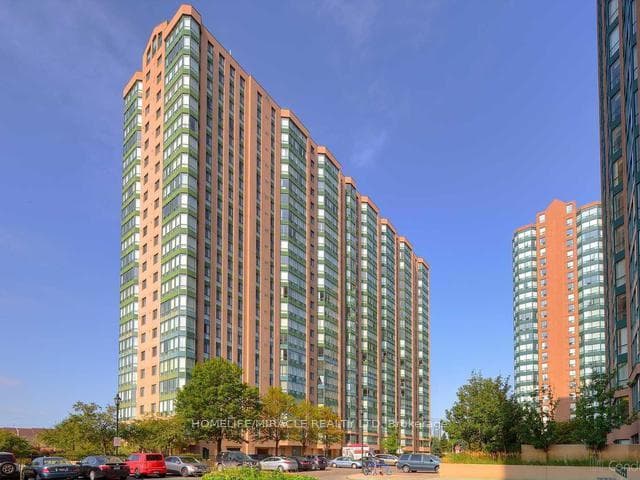 135 Hillcrest Avenue Unit 207, Mississauga, ON L5B 4B1 - Photo 1
