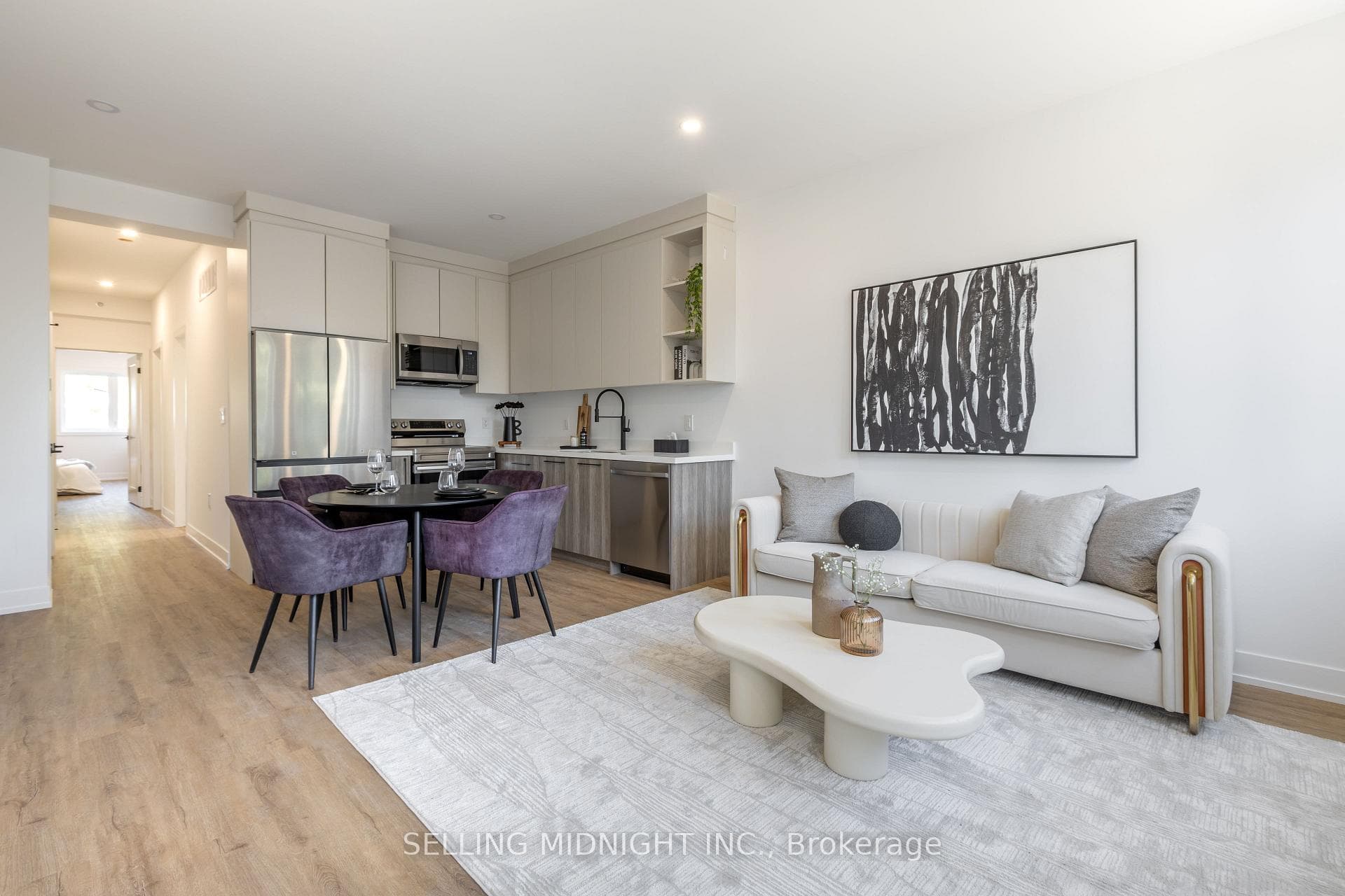 82 Ash Crescent Unit 2, Liberty Village / Parkdale / South Parkdale, ON M8W 1E6 - Photo 1