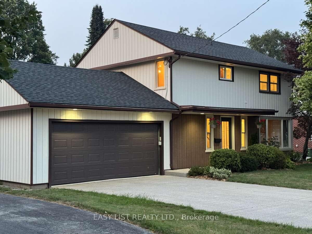 570 7th Street, Owen Sound, ON N4K 3L6 - Photo 1