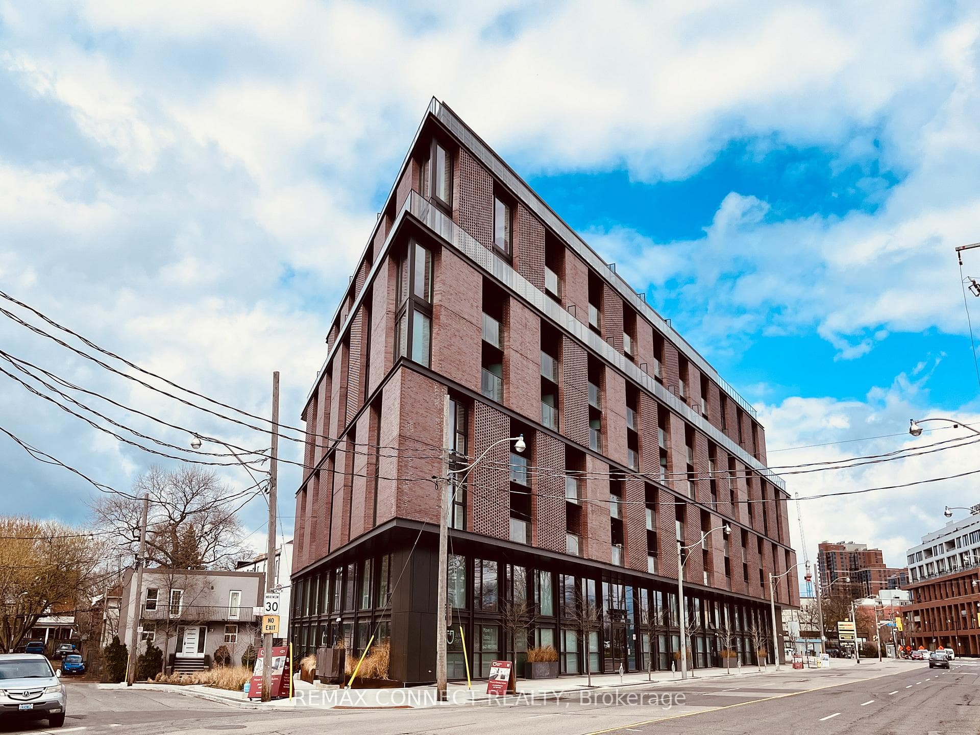 2625 Dundas Street Unit 108, Bloor West Village / Swansea, ON M6P 1X9 - Photo 1