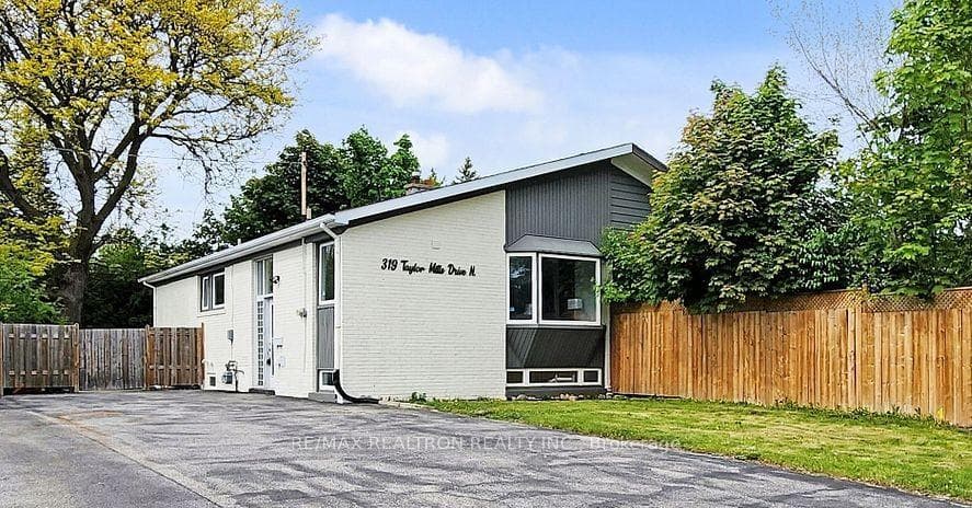 319 Taylor Mills Drive, Richmond Hill, ON L4C 2T8 - Photo 1