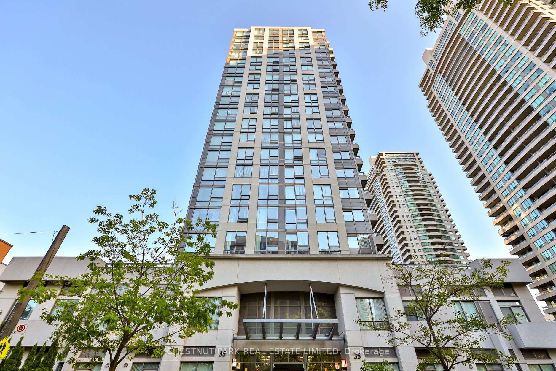 35 Hollywood Avenue Unit 720, Willowdale / Newtonbrook, ON M2N 0A9 - Photo 1
