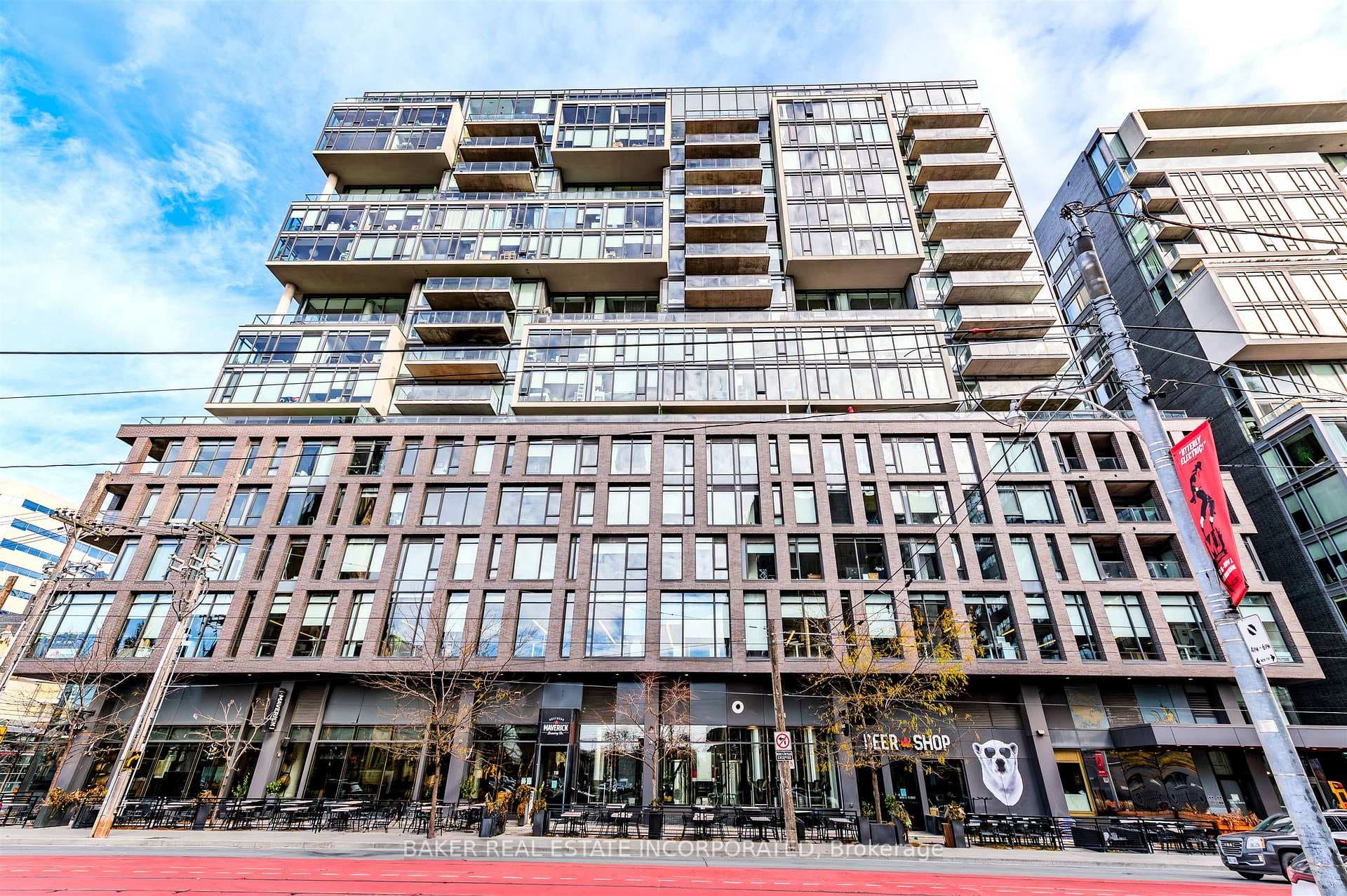 111 Bathurst Street
