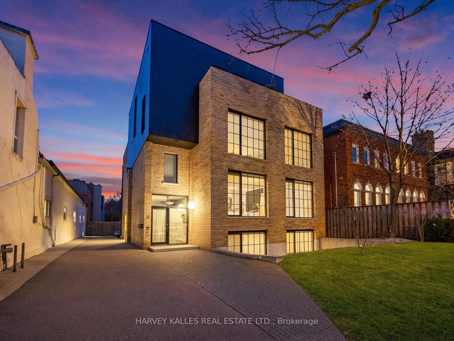 34 Coulson Avenue Unit B, Forest Hill / Deer Park, ON M4V 1Y5 - Photo 1