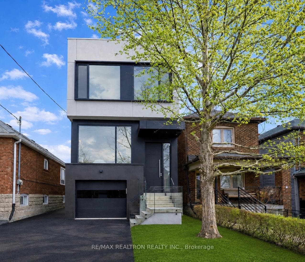 315 Arlington Avenue, Forest Hill / Deer Park, ON M6C 2Z8 - Photo 1
