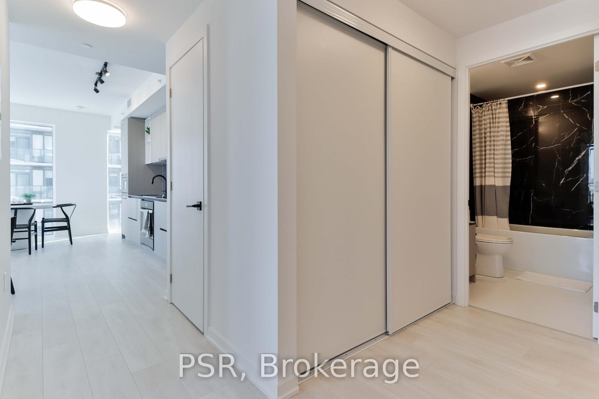 1285 Dupont Street Unit 1510, Bloor West Village / Swansea, ON M6H 0E3 - Photo 1