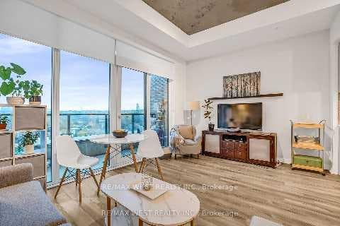 1808 St. Clair Avenue Unit 617, Keelesdale / Eglinton West, ON M6N 0C1 - Photo 1
