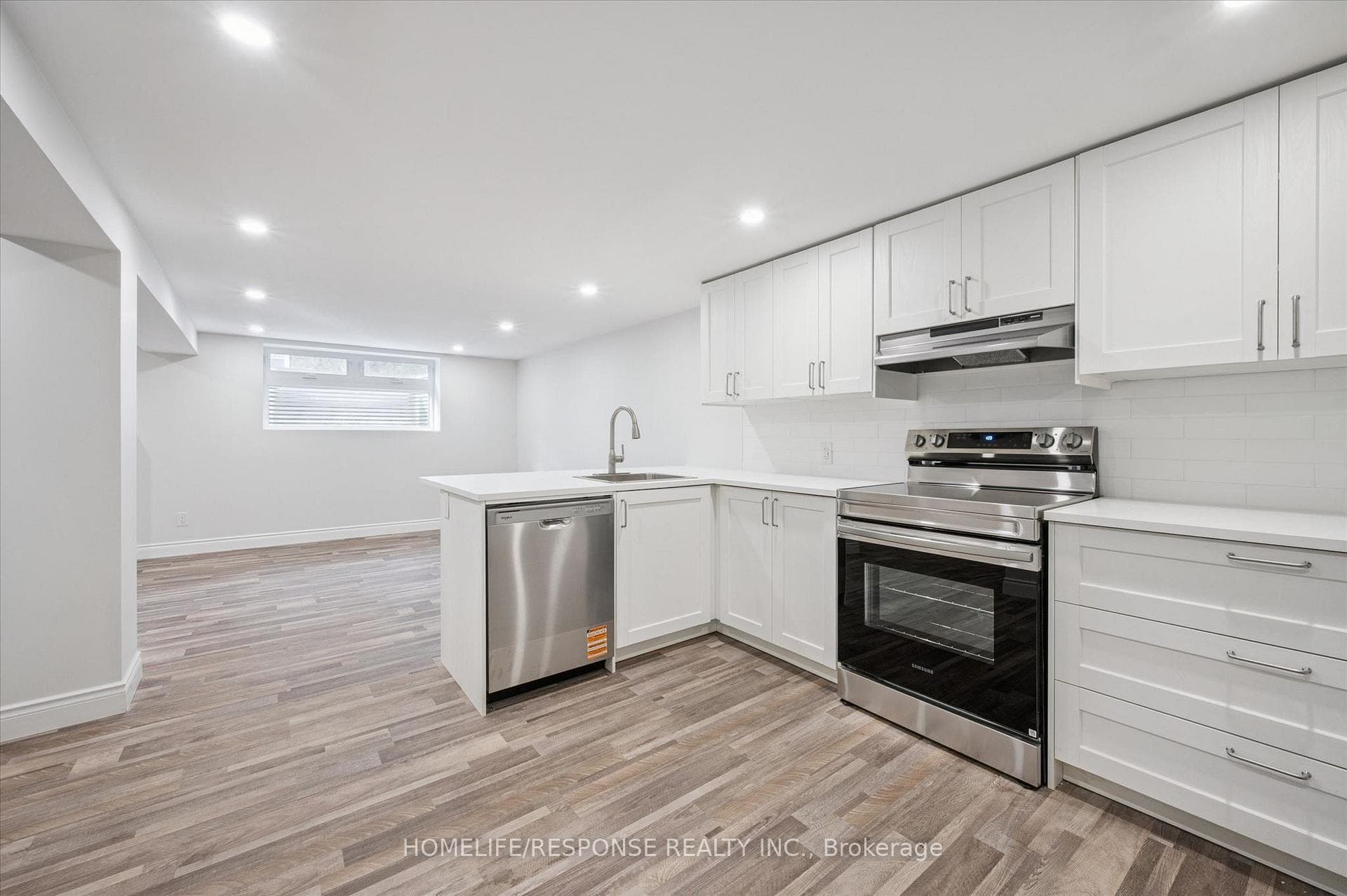 118 Selkirk Drive Unit BSMT, Kitchener, ON N2E 1M4 - Photo 1