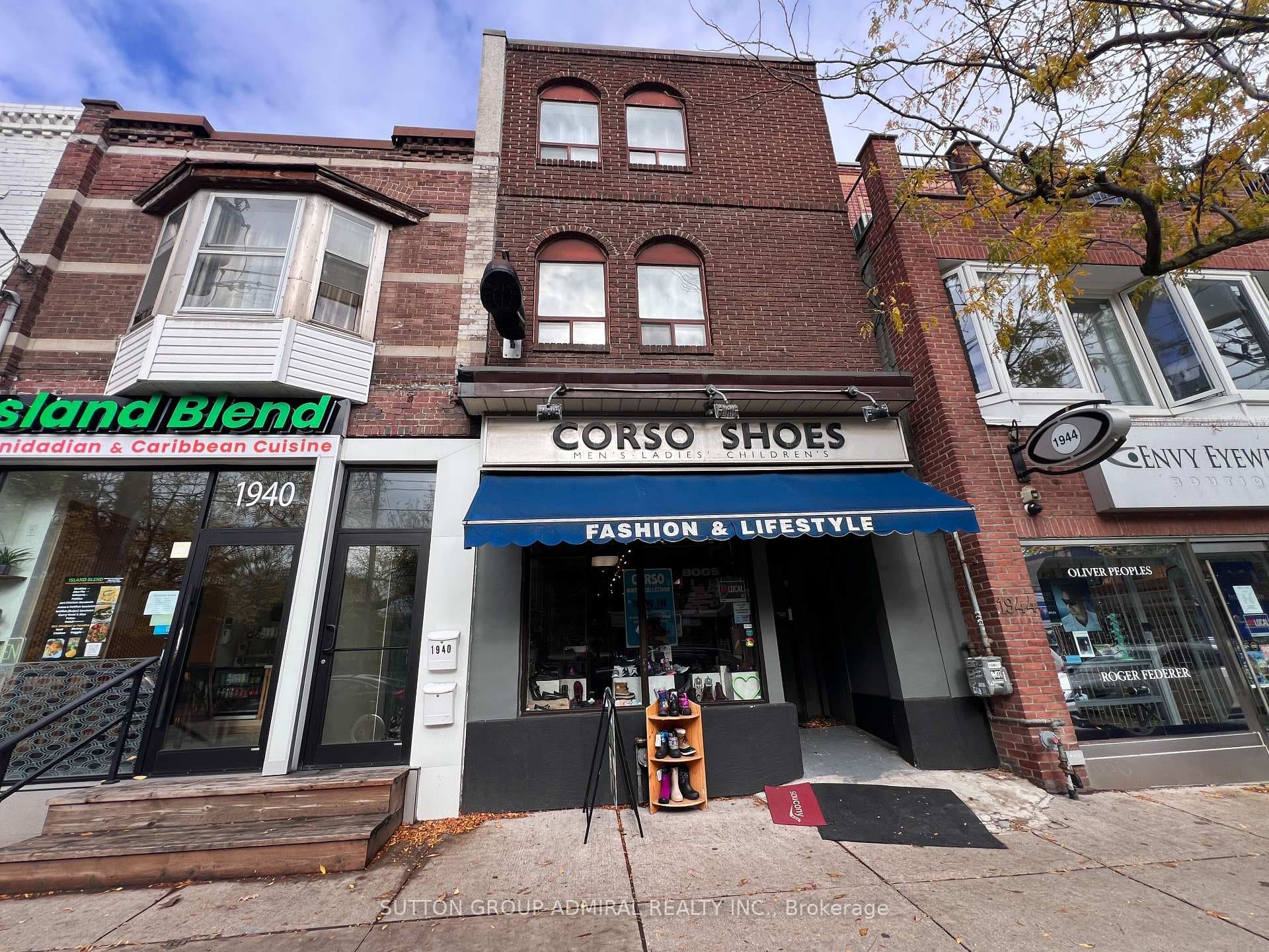 1942 Queen Street, The Beaches / Upper Beaches, ON M4L 1H6 - Photo 1