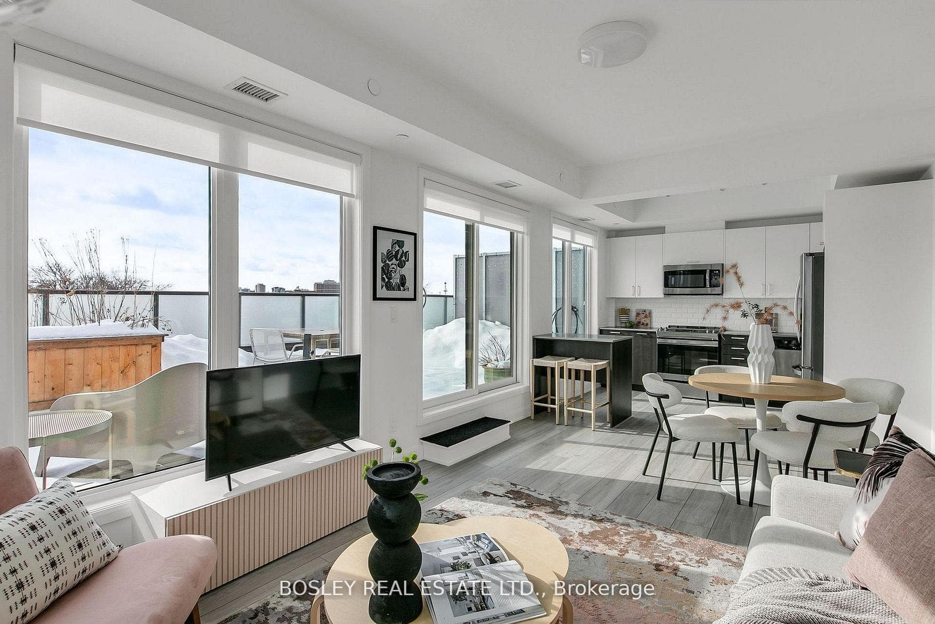 385 Osler Street Unit 502, Keelesdale / Eglinton West, ON M6N 0B2 - Photo 1