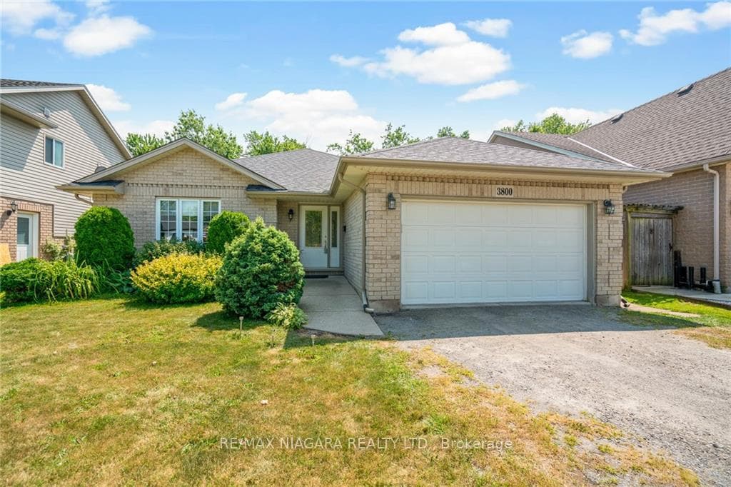 3800 Weinbrenner Road, Niagara Falls, ON L2G 7Y3 - Photo 1