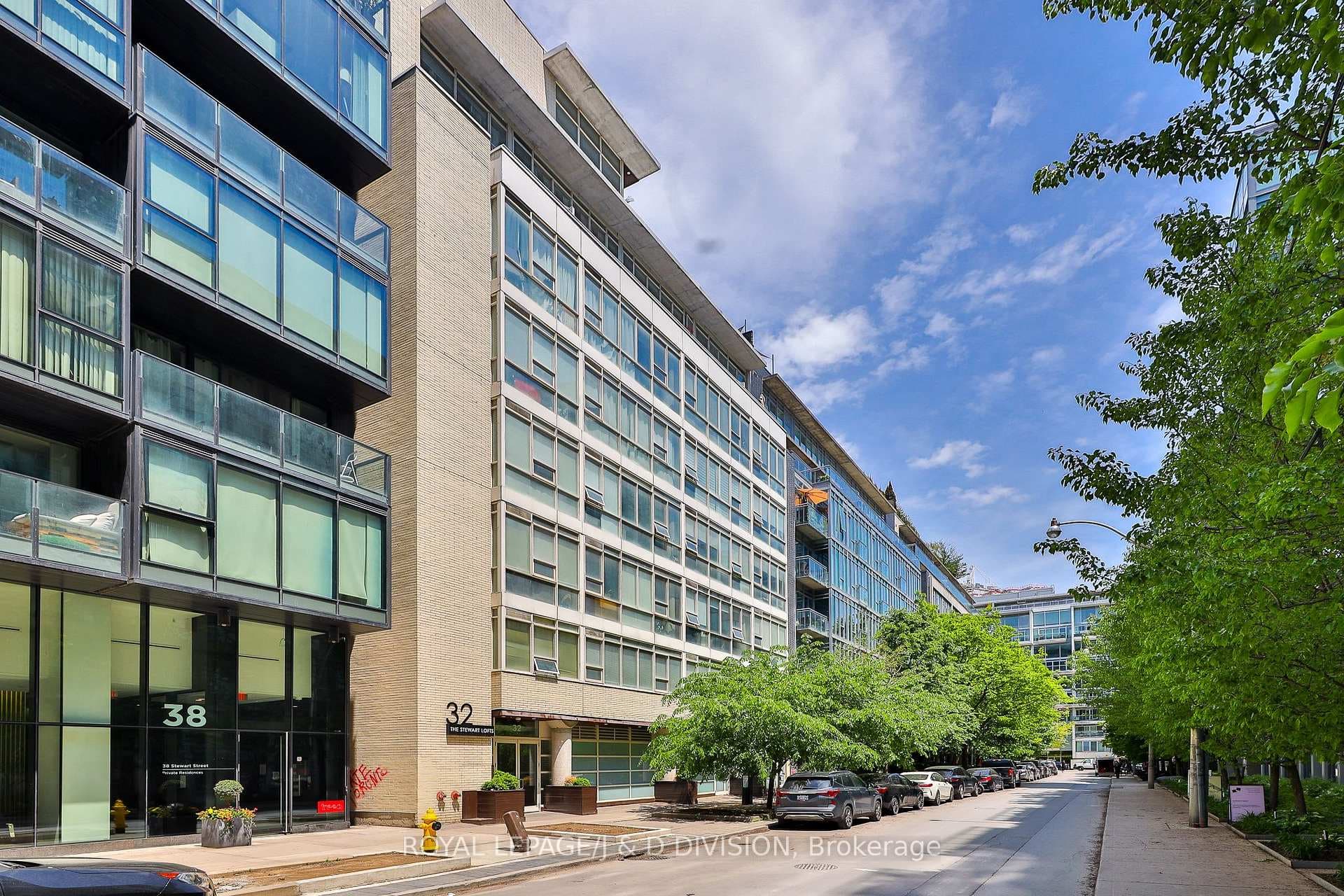 32 Stewart Street Unit 705, Toronto C01