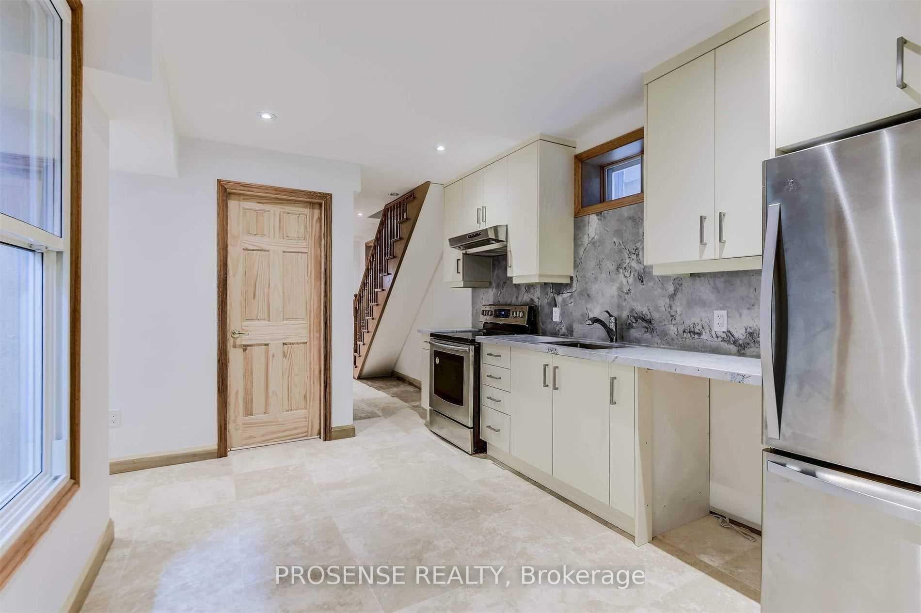 611 Ossington (Basement) Avenue, Downtown Toronto / Waterfront, ON M6G 3T6 - Photo 1