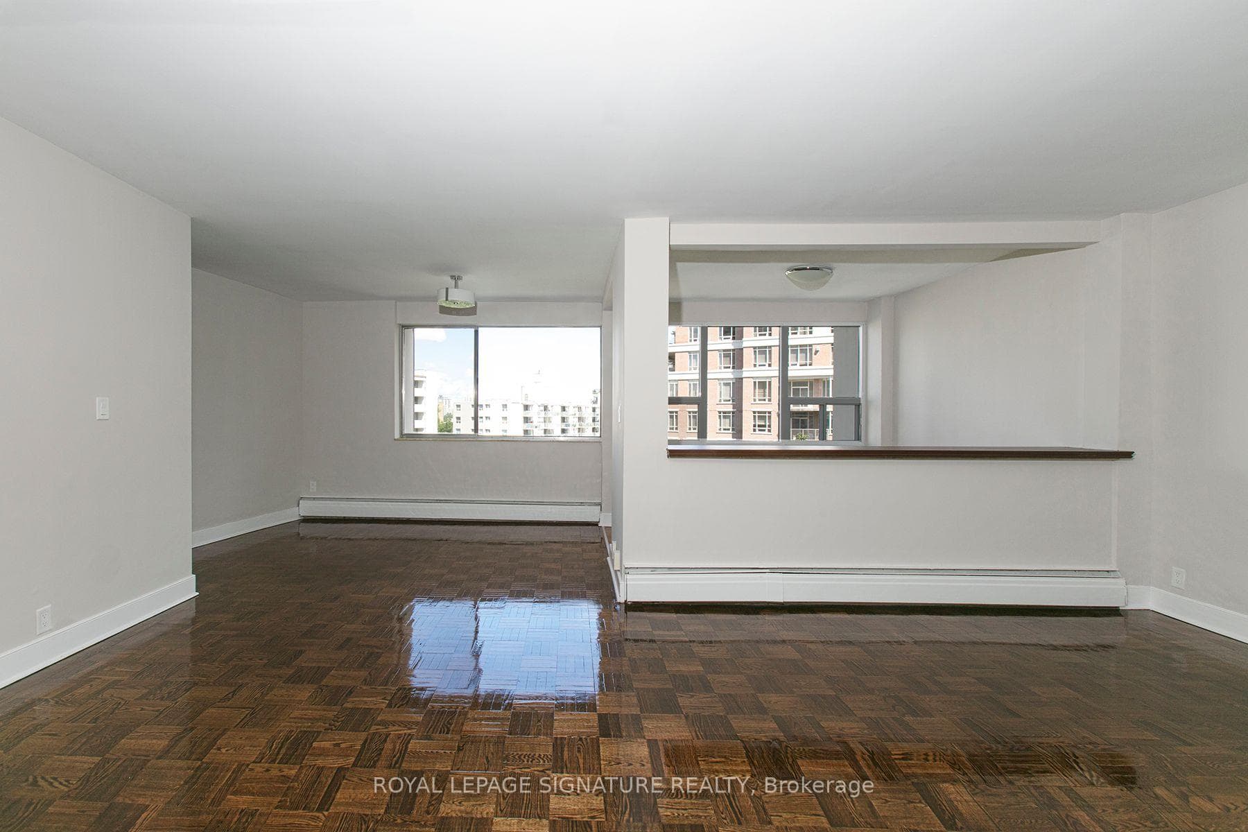 9 Deer Park Crescent Unit 903, Annex / Yorkville / Summerhill, ON M4V 2C4 - Photo 1