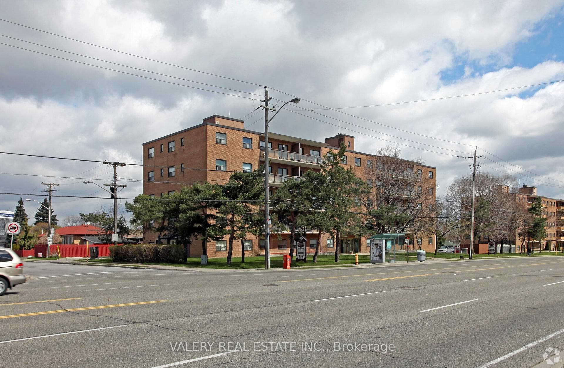 1780 Lawrence Avenue Unit 504, Dorset Park / Kennedy Park, ON M1R 2Y2 - Photo 1