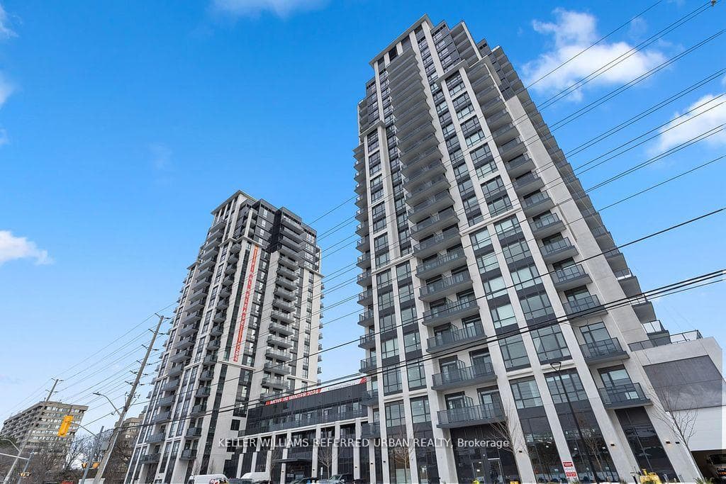 202 Burnhamthorpe Road Unit 324, Mississauga, ON L5A 0B2 - Photo 1
