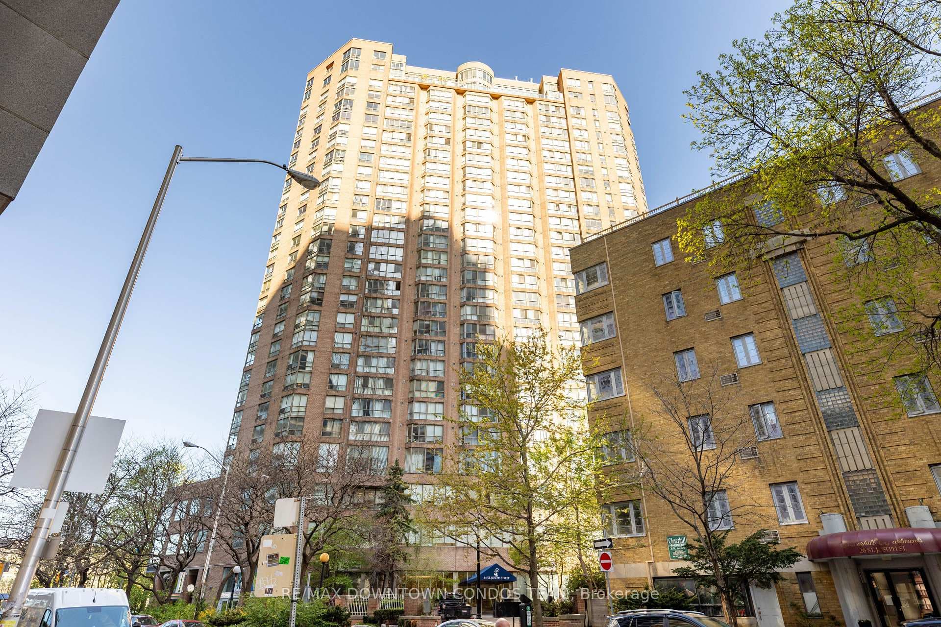 44 St Joseph Street Unit 506, Toronto C01