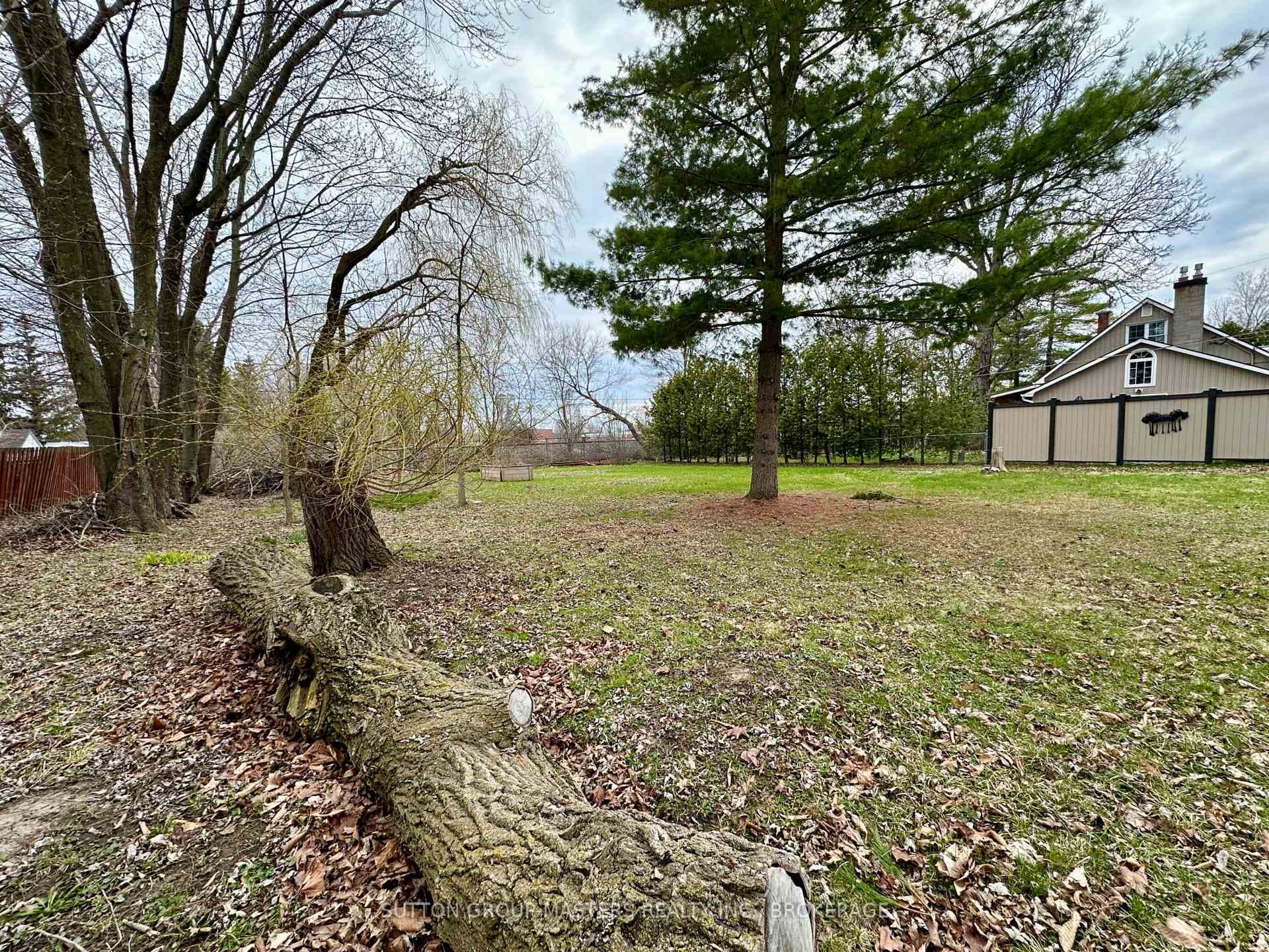 1666 Victoria Street, Kingston, ON K7M 5H3 - Photo 1