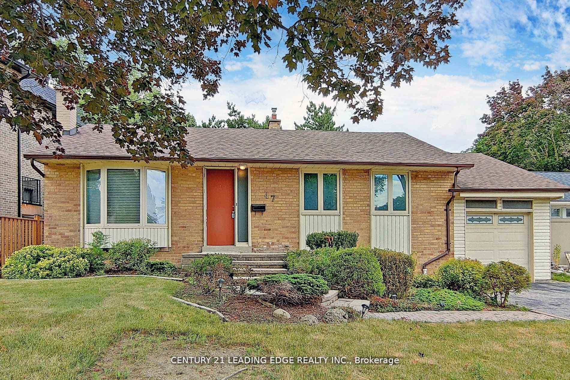 47 Southwell Drive Unit Bsmt, Don Mills / Parkwoods / Victoria Village, ON M3B 2P1 - Photo 1