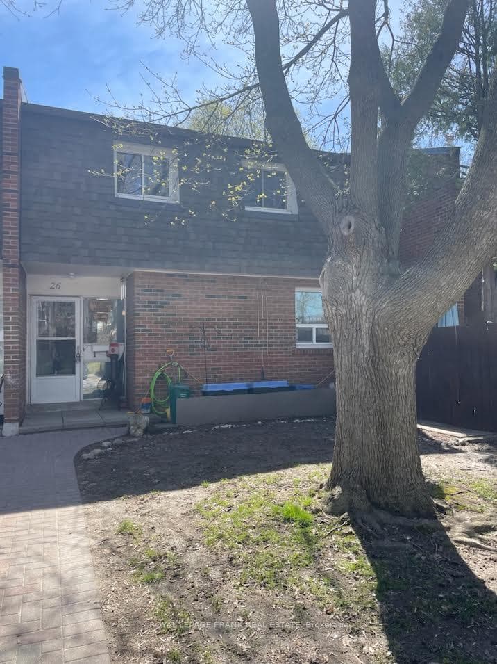 101 Dovedale Drive Unit 26, Whitby