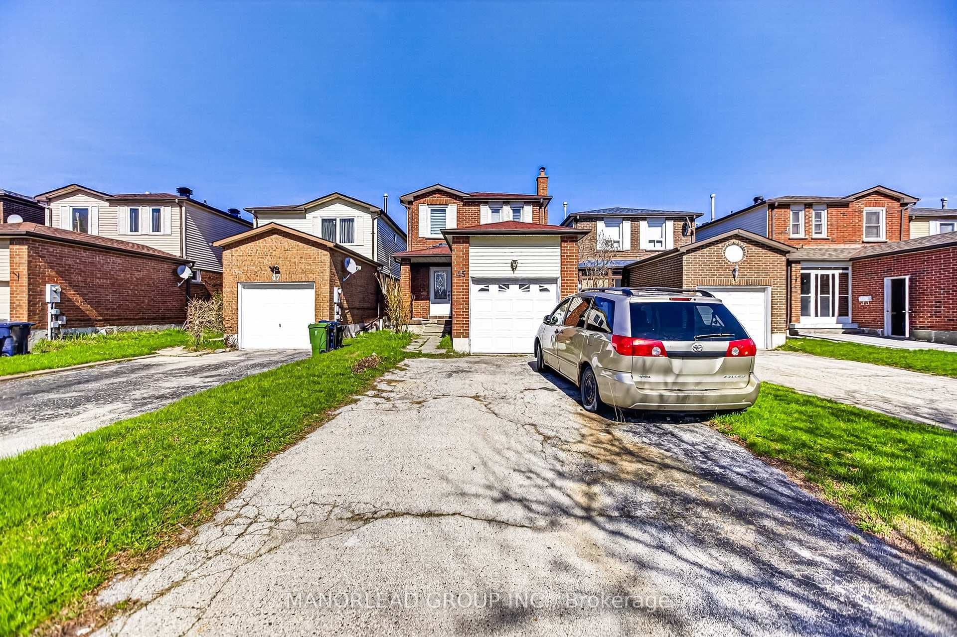 45 Brimstone Crescent, Agincourt / Milliken, ON M1V 3C8 - Photo 1