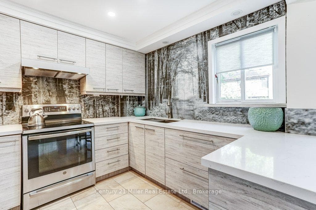 Custom Kitchen with one of a kind backsplash