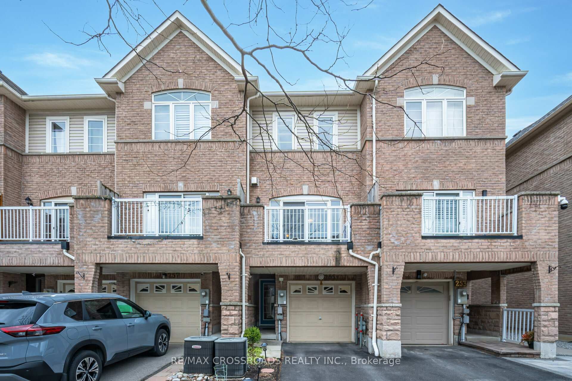 255 Monarch Avenue, Ajax, ON L1S 0C2 - Photo 1