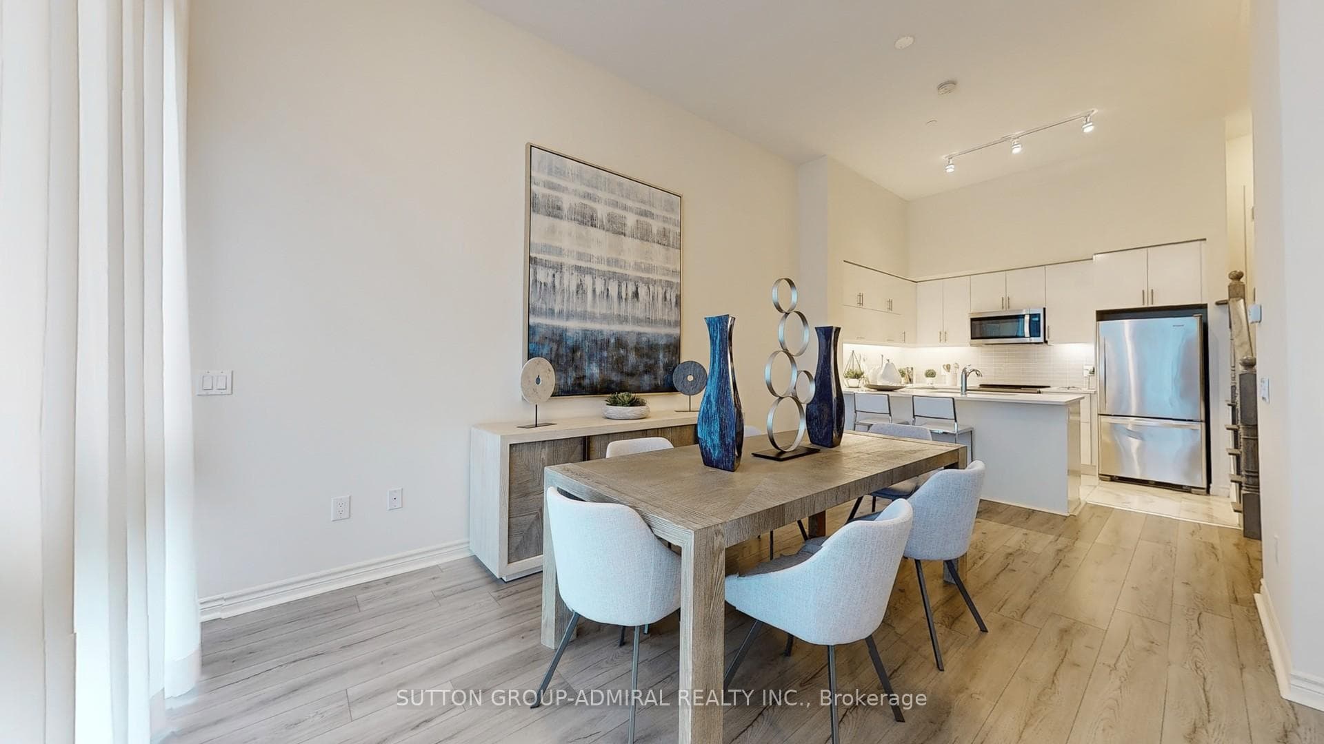 39 Annie Craig Drive Unit Th 101, Liberty Village / Parkdale / South Parkdale, ON M8V 0C5 - Photo 1