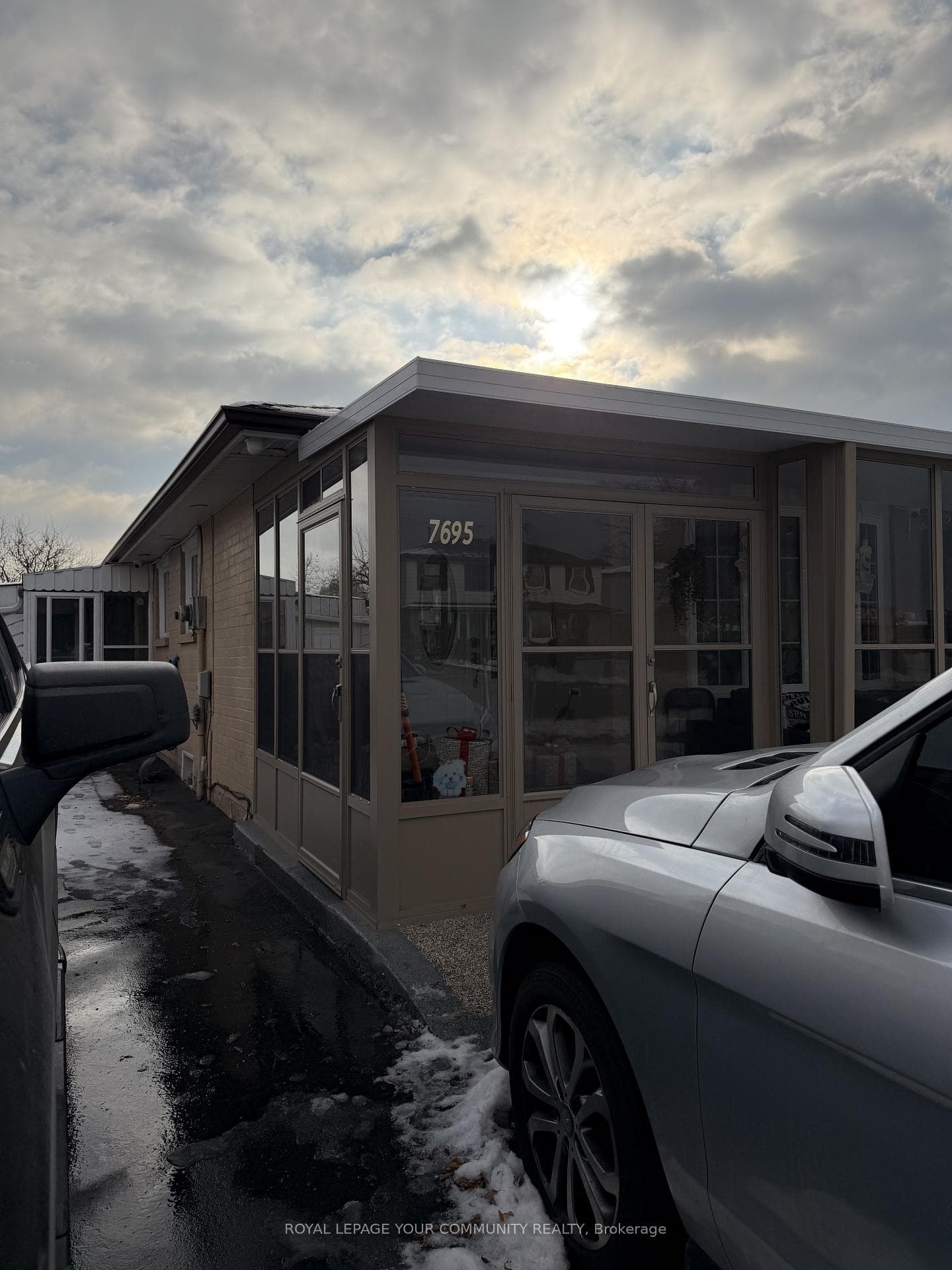 7695 Anaka Drive, Mississauga, ON L4T 3H8 - Photo 1