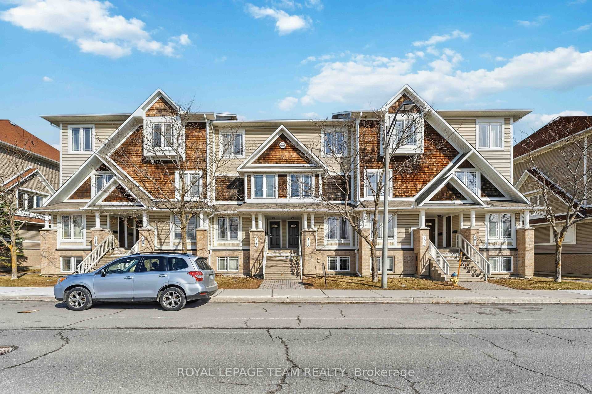 405 Chapman Mills Drive Unit A, Barrhaven, ON K2J 0M7 - Photo 1