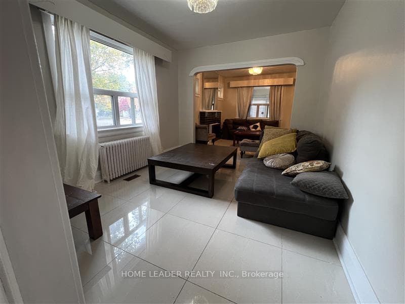 23 Franklin Avenue, Thornhill / Willowdale, ON M2N 1B7 - Photo 1