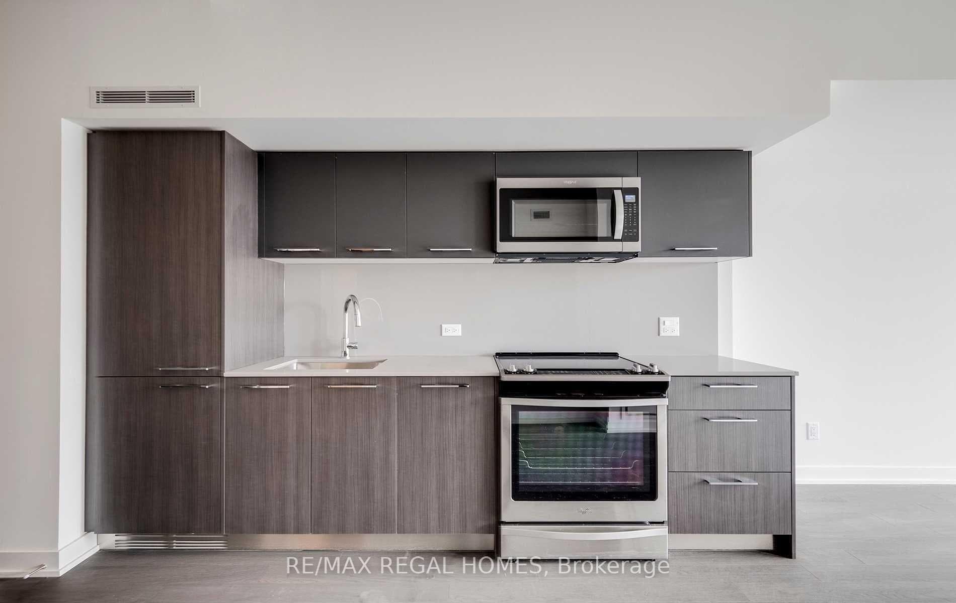 30 Baseball Place Unit 209, Riverdale / Leslieville, ON M4M 1G6 - Photo 1