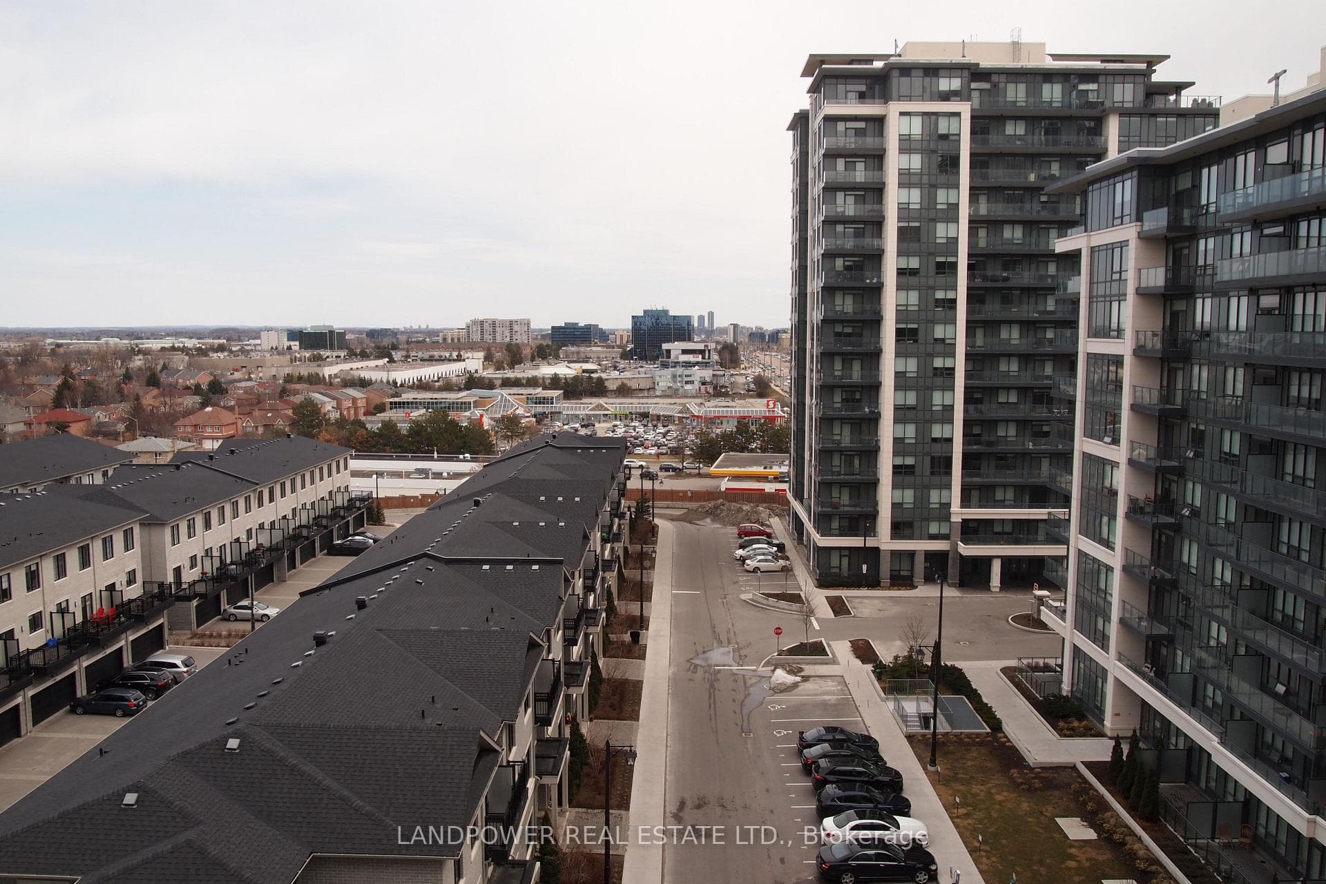 372 Highway 7 Street Unit 925, Richmond Hill, ON L4B 0C6 - Photo 1