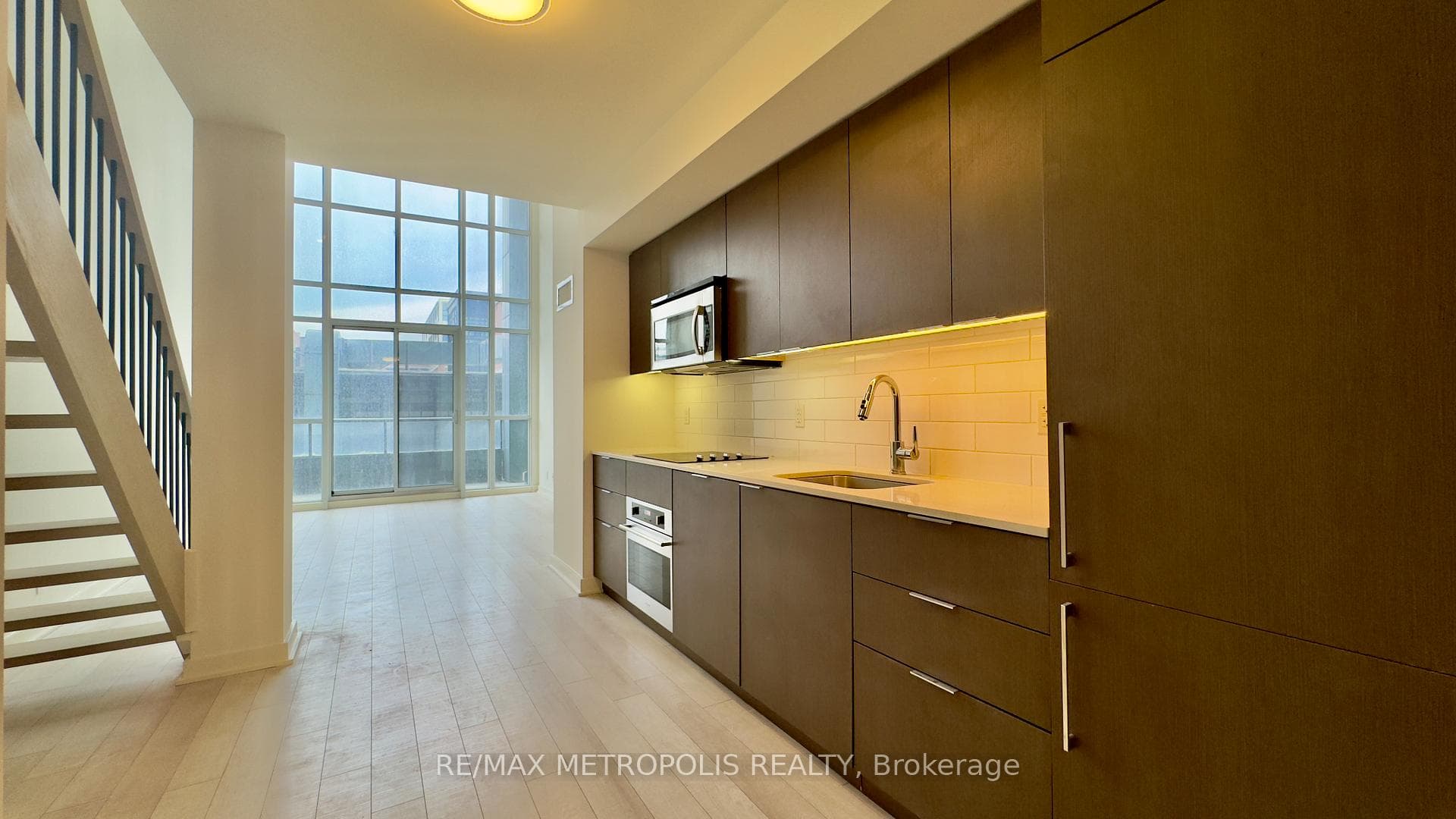 5 Hanna Avenue Unit 319, Downtown Toronto / Waterfront, ON M6K 0B3 - Photo 1