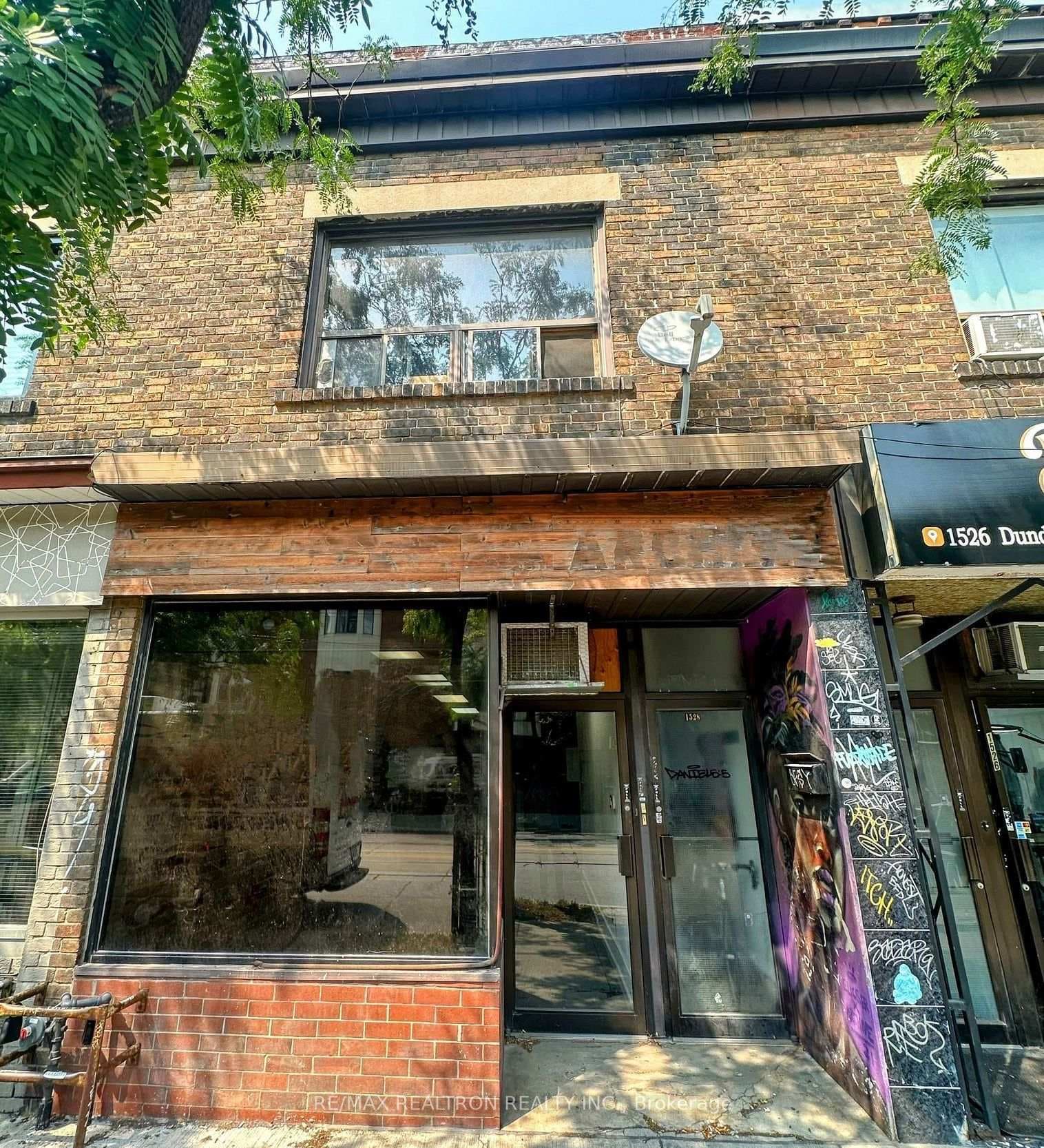1528 Dundas Street, Downtown Toronto / Waterfront, ON M6K 1T5 - Photo 1