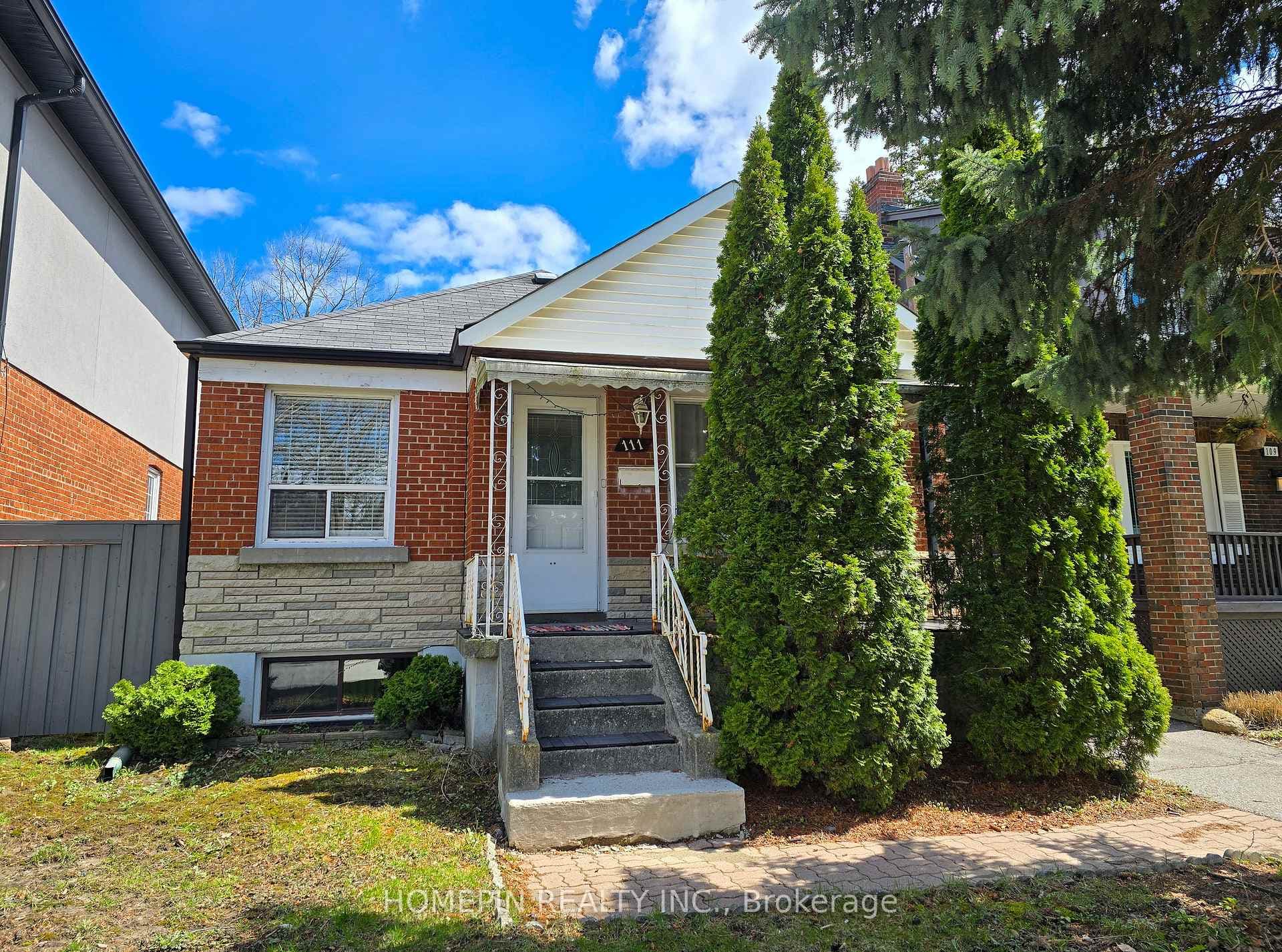 111 Sharpe Street, Birch Cliff / Cliffside, ON M1N 3T9 - Photo 1