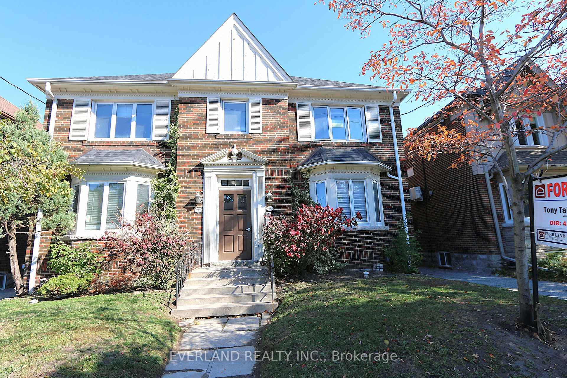 1753 Bayview Avenue Unit 202, Flemingdon Park / Don Mills, ON M4G 3C5 - Photo 1