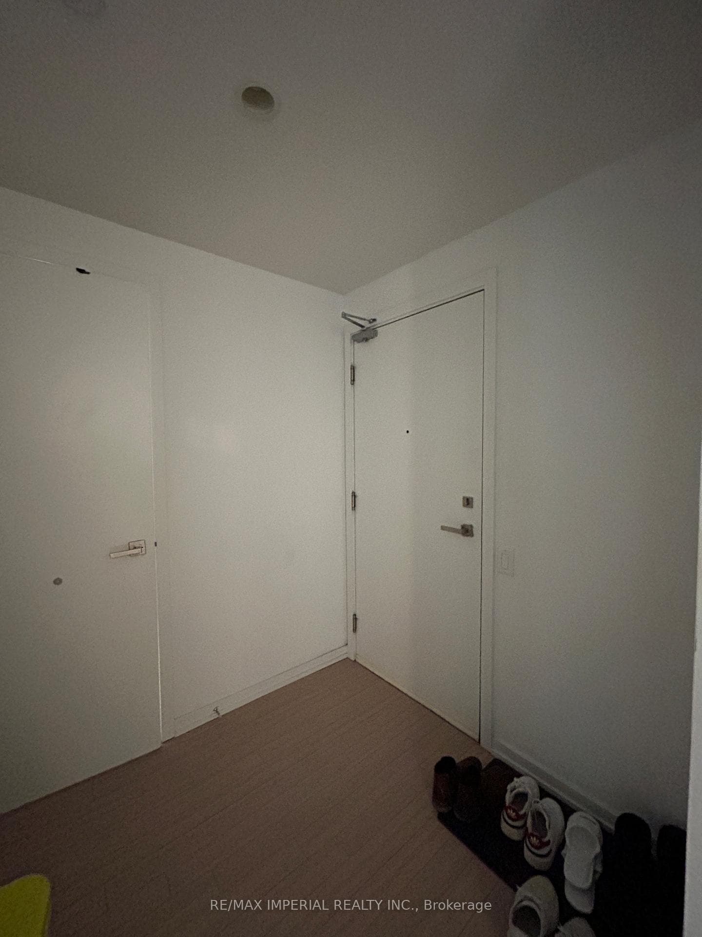 101 Peter Street Unit 2708, Toronto C01
